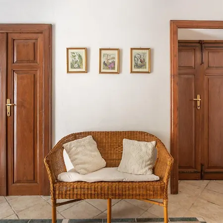 Vakantiehuis Grande Casa Nel Villaggio Scano Montiferro