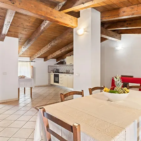 Grande Casa Nel Villaggio Nyaraló Scano Montiferro