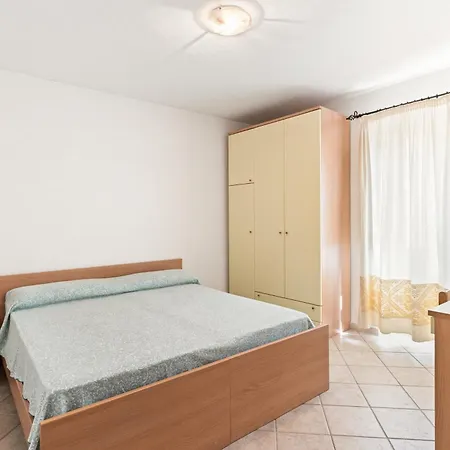 Grande Casa Nel Villaggio Scano Montiferro