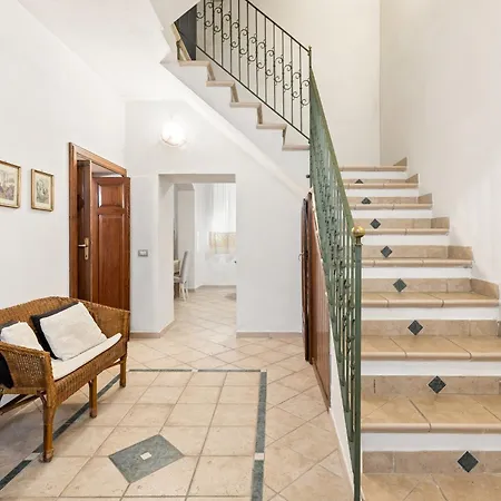 Grande Casa Nel Villaggio Nyaraló Scano Montiferro